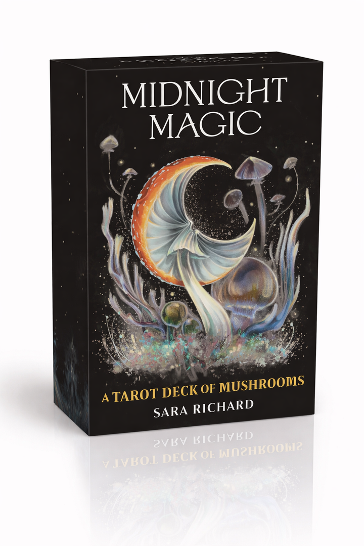 MAGIC MUSHROOM-THEMED TAROT DECK